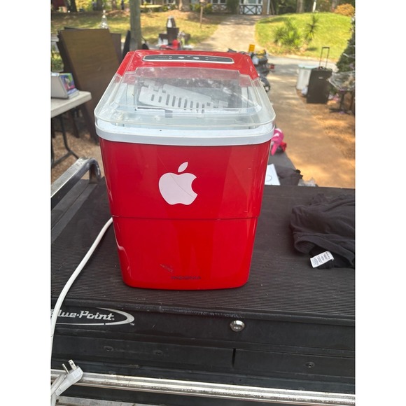 Countertop Portable Ice Maker with Auto Shut-Off - Red - Picture 1 of 7